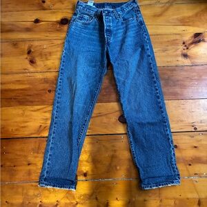 Levi's Women's Straight Leg Blue Jeans